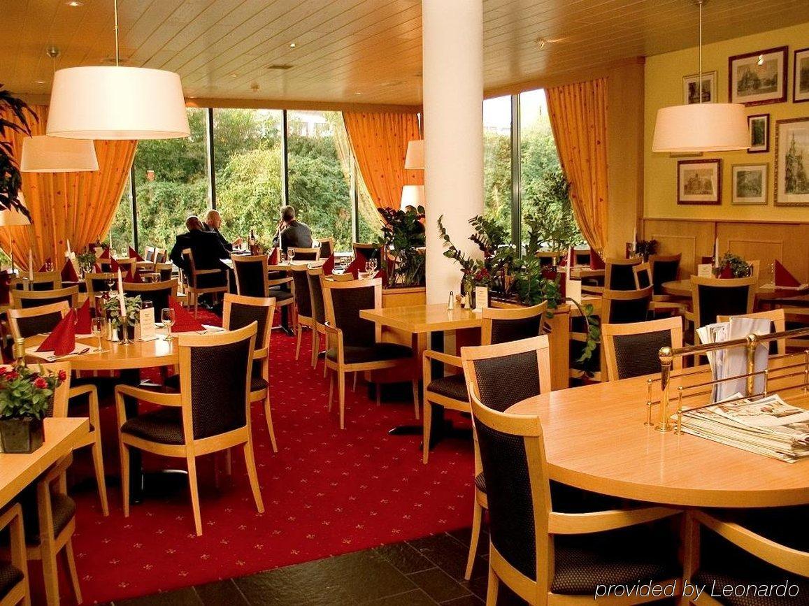 Bastion Hotel Heerlen Restaurant photo